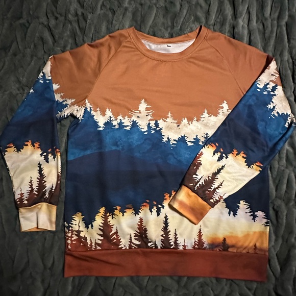 Mountain Watercolorr Crew Neck Sweatshirtrt - Picture 1 of 4
